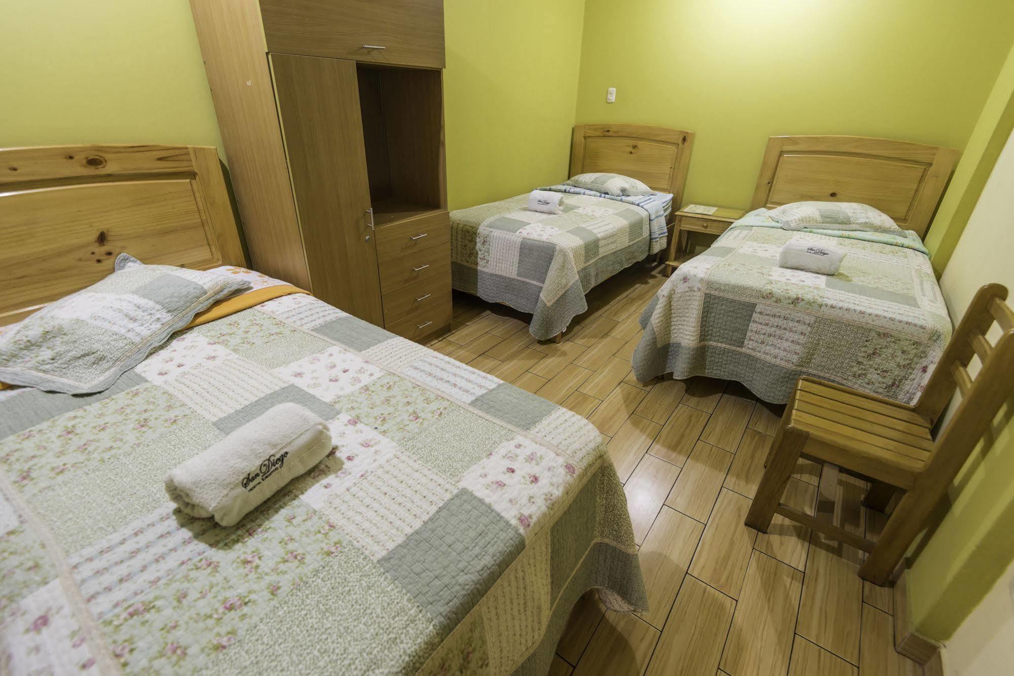 Hotel Ejecutivo San Diego Trujillo Esterno foto