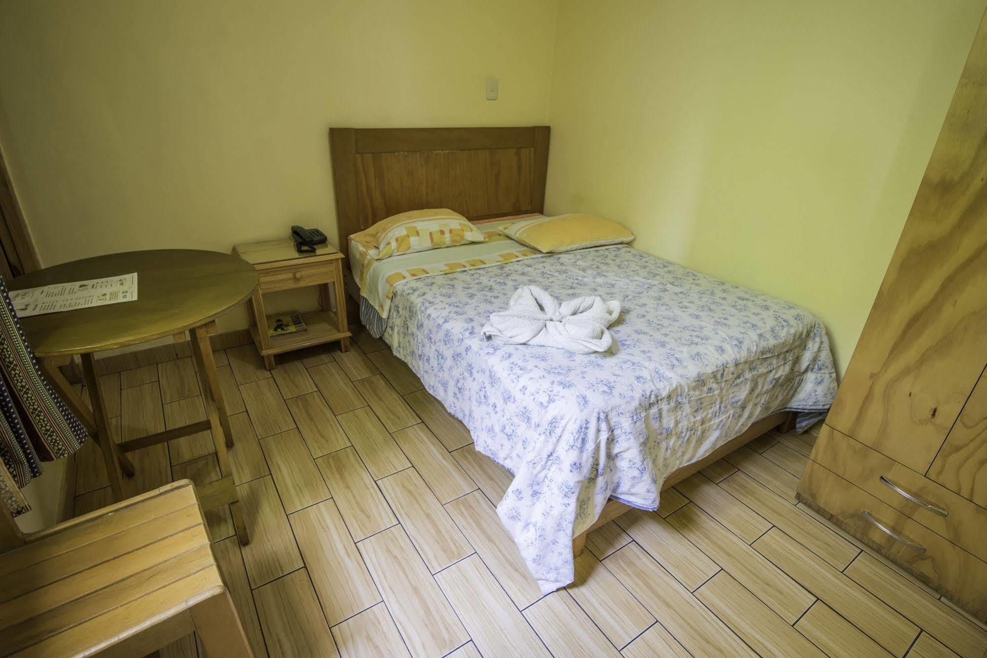 Hotel Ejecutivo San Diego Trujillo Esterno foto